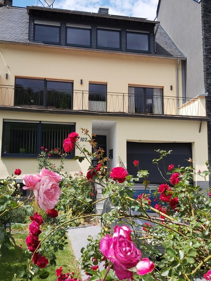 Ferienwohnung "Zum Klosterruinenblick" Kröv Esterno foto
